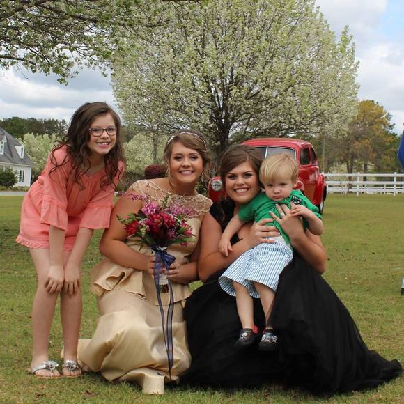 Meet your Posher, Shelley - Picture 1 of 1