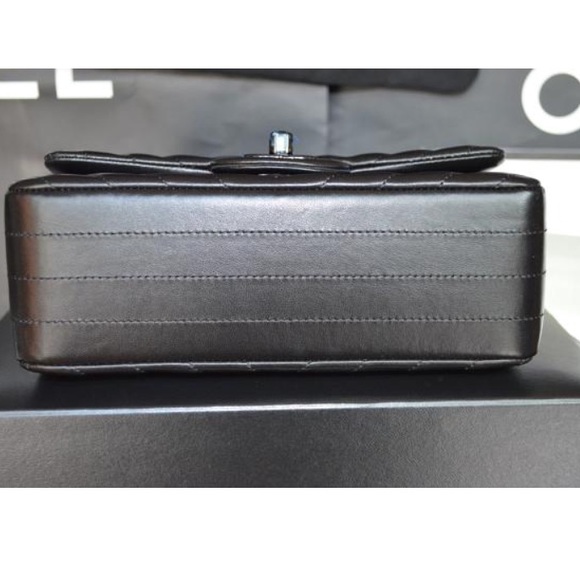 BNIB CHANEL 8" Extra Mini So Black Classic Flap - Picture 4 of 4