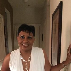 Meet your Posher, Zandra