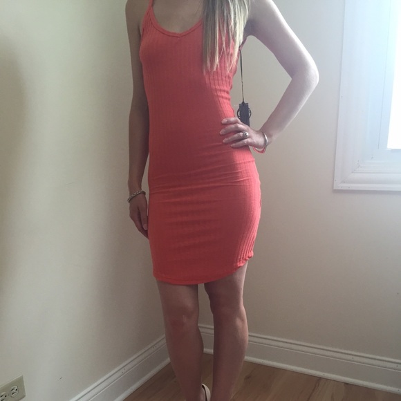Coral Summer Tank Dress - Picture 2 of 4