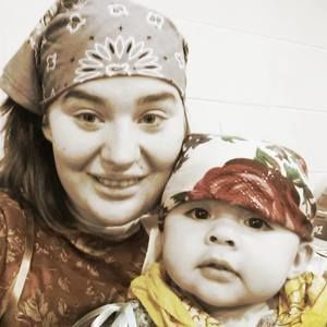 Meet your Posher, Desiree