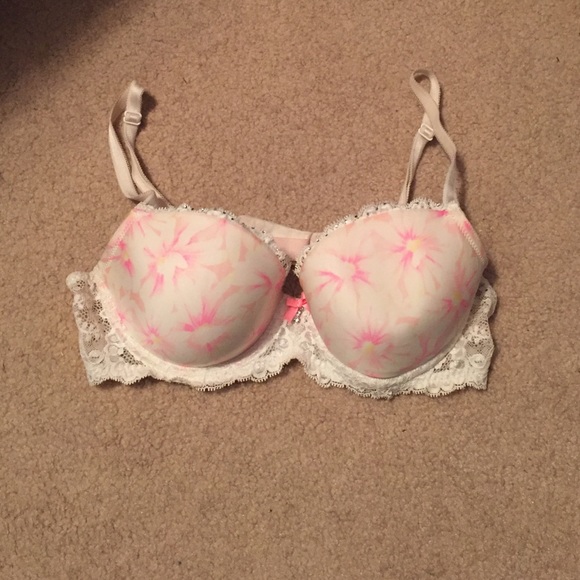 Victoria's Secret Dream Angels Demi Bra