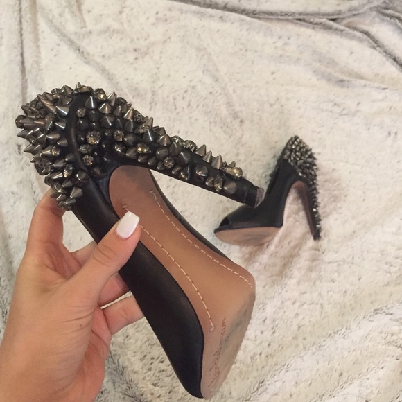 Black Sam Edelman heels Size 7 - Picture 2 of 2