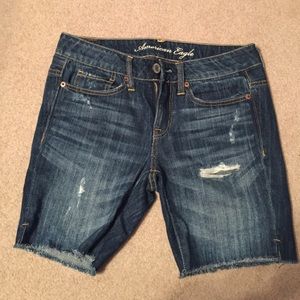 American Eagle Bermuda Shorts