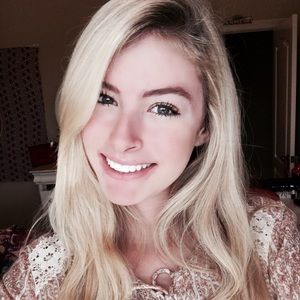 Meet your Posher, Rachel