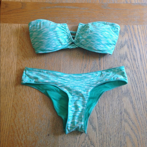 Ripcurl bathing suit