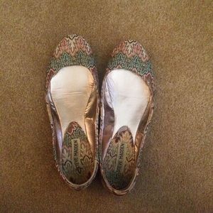 Steve Madden Multi-Colored Flats