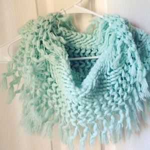 ✨REDUCED✨ American Eagle Mint Snood Scarf