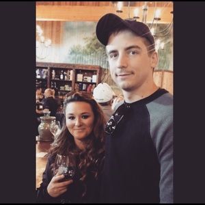 Meet your Posher, Kelley