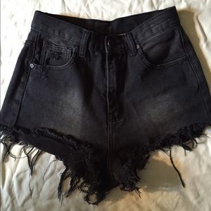 UNIF shorts