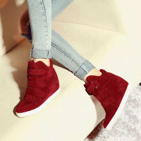 Shoes - 🎉🎉Yazz 4.5 🎉🎉🎉