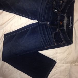 American Eagle - Slim Boot Short - Size 4 Jeans