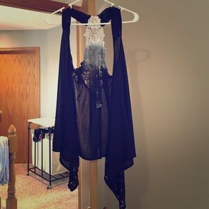 Buckle sheer overhang