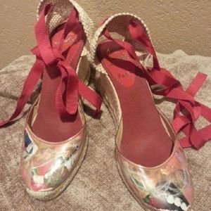 Christian Louboutin Size 39 Espadrille Wedge