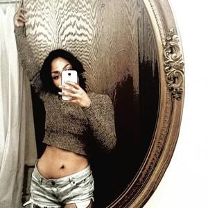 Meet your Posher, Madre