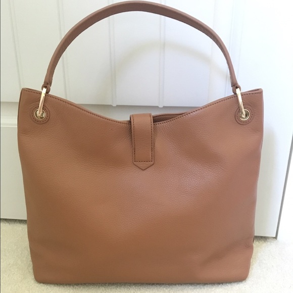 SOLD. Tory Burch brown leather Bag - Picture 2 of 4