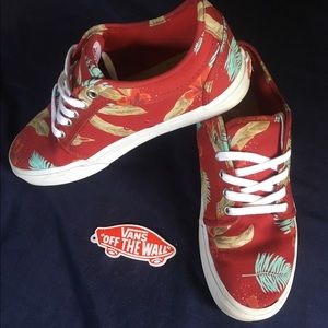 Aloha Floral Vans Chukka Low