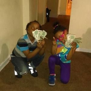 Meet your Posher, Kaykay