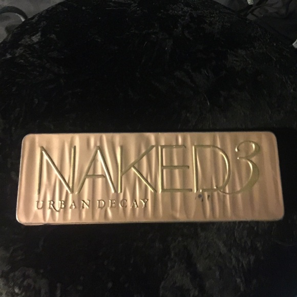Naked 3 palette