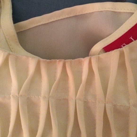 Tank-top - Picture 4 of 4