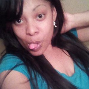 Meet your Posher, Samone