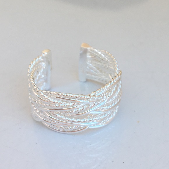 .925 Stamped Layered Ring - Picture 3 of 8