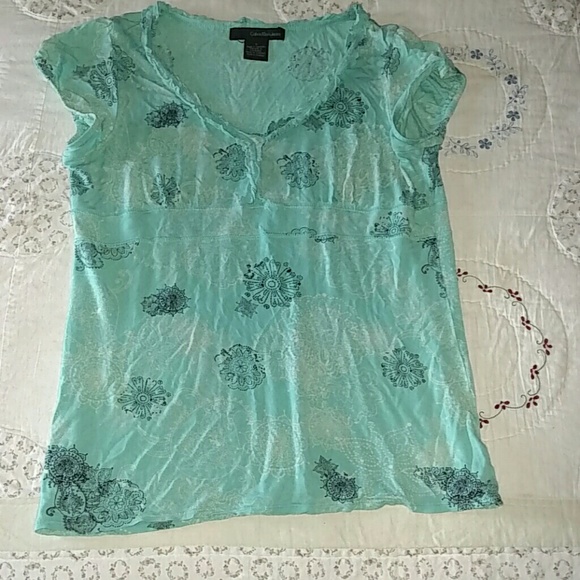 Mint green tee