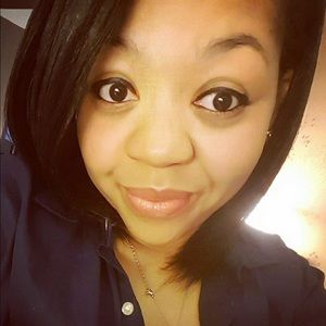 Meet your Posher, Melanie