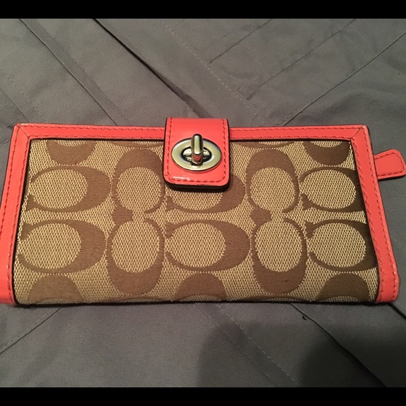 Authentic COACH wallet