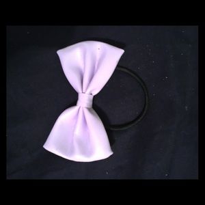 Leather bow hair tie