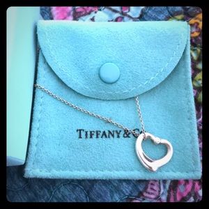 Tiffany&Co Elsa PERETTI open heart diamond pendant