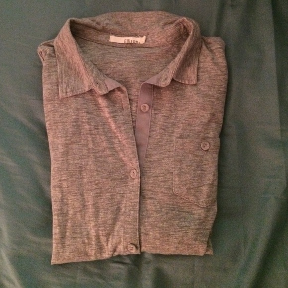 Button-up shirt - Picture 3 of 3