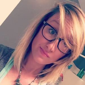 Meet your Posher, Stefanie