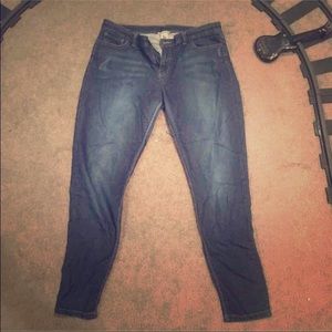 Juicy Couture Legging Jeans
