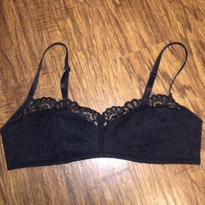 FOREVER 21 black lace bra