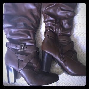 G by guess heel boots