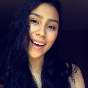 Meet your Posher, Juli