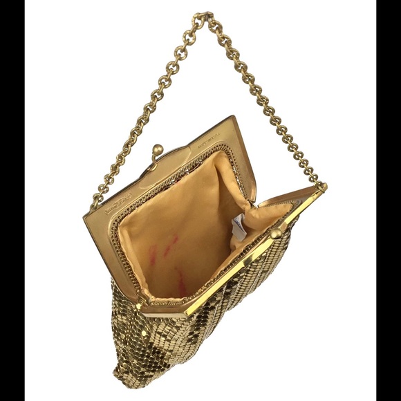 Whiting & Davis Vintage Mesh Gold Baguette 
Clutch - Picture 3 of 3
