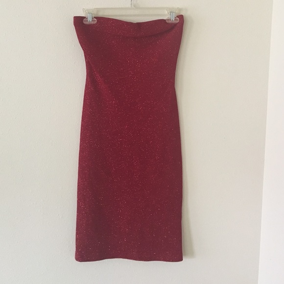 Knee Length Strapless Dress