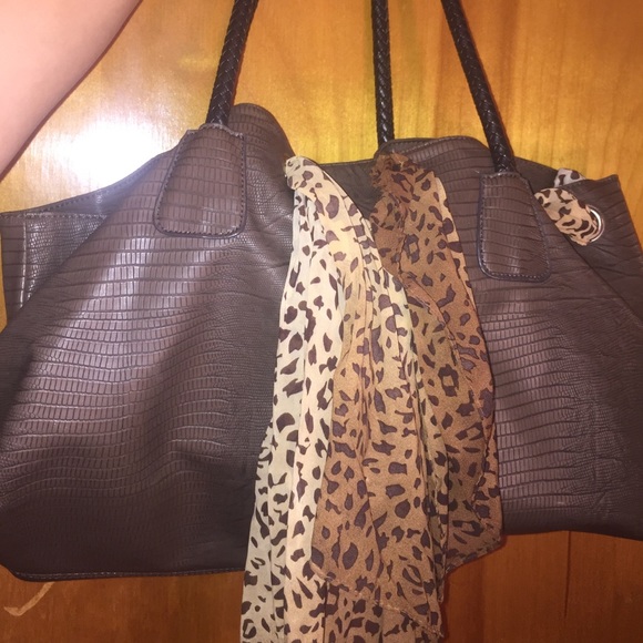 Purse - Picture 1 of 1