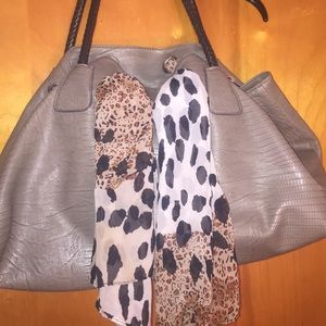 Adorable larger size purse