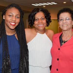 Meet your Posher, Tania