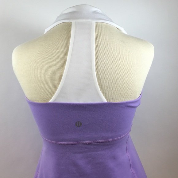 Lulu lemon sports top/bra