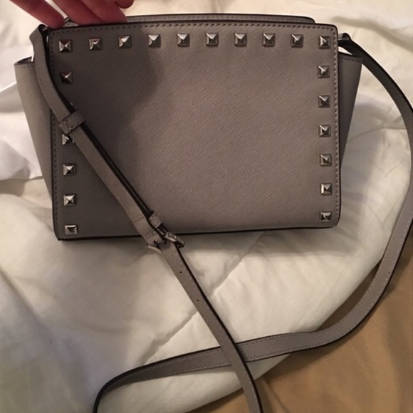 Michael Kors Selma Stud - Picture 3 of 4