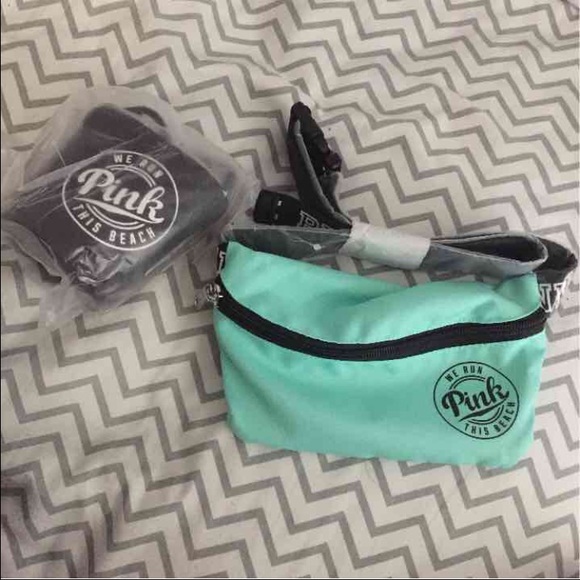 VS pink fanny pack