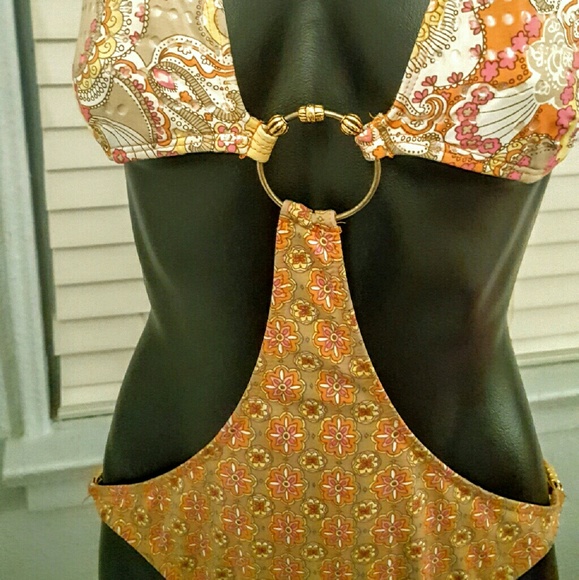 ~ Connected Bikini~ - Picture 4 of 4