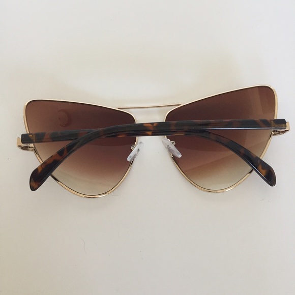 Aviator cat eye sunglasses 🕶 - Picture 2 of 2