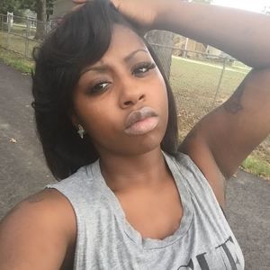 Meet your Posher, Cierra