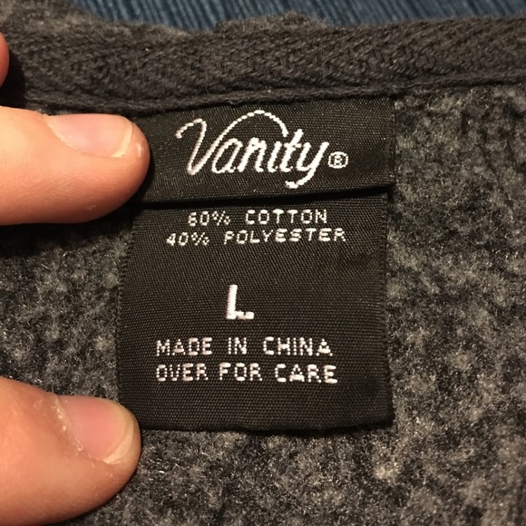 Vanity sweater - Picture 2 of 3