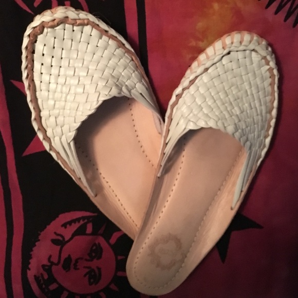 Urban Outfitters Sandals